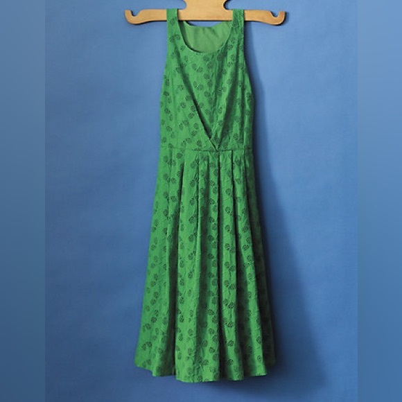 ANTHROPOLOGIE GRASS COURT DRESS - Picture 2 of 10